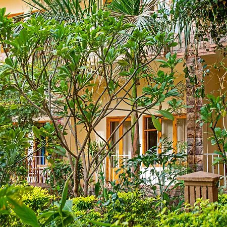 Thebes Hotel Luxor Esterno foto