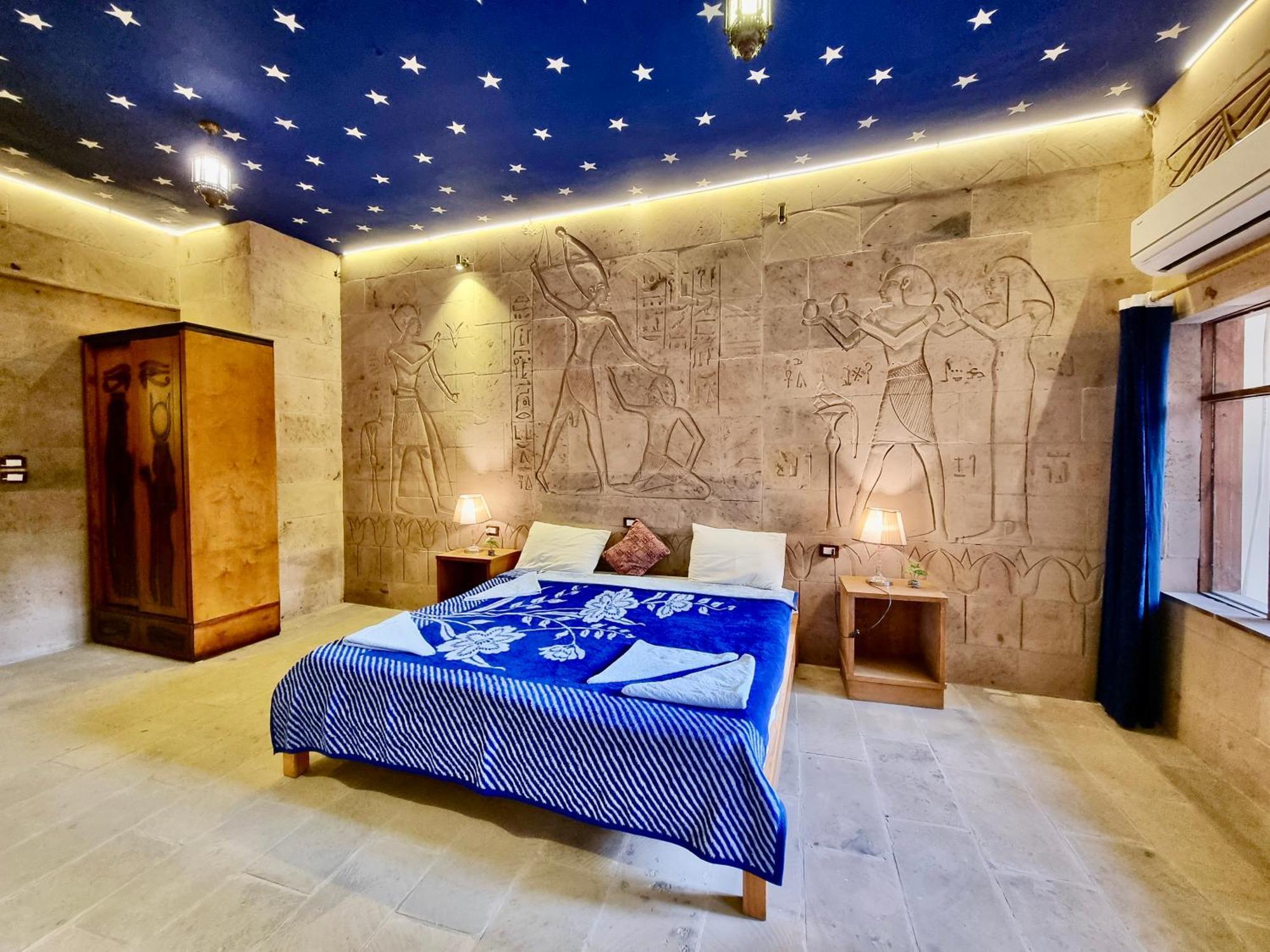 Thebes Hotel Luxor Esterno foto